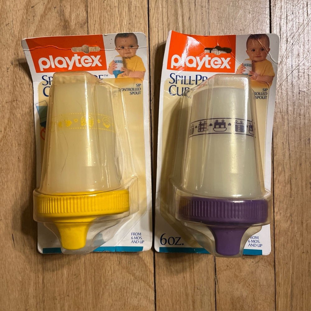 vintage 1993-1995 NIP (2) Playtex sipster spill proof cups 6oz purple & yellow
